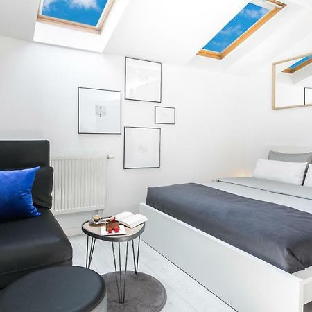 Terminal Krakow - Studio Apartments Next To The Main Square Exterior foto